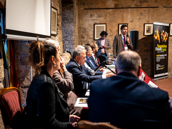 Taormina food expo 2023 - Convegno - Le professioni dell'Accoglienza turistica e la valorizzazione del territorio